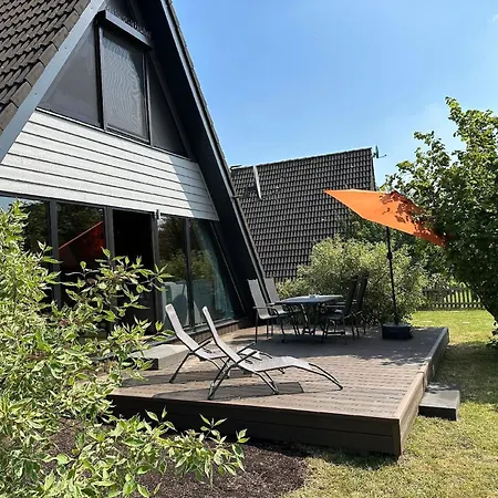 Сasa de vacaciones Nettes In Fedderwardersiel Mit Eigenem Garten